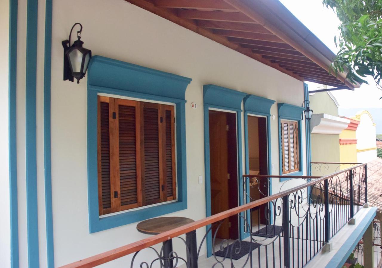 Pousada Pereque Ilhabela Bagian luar foto